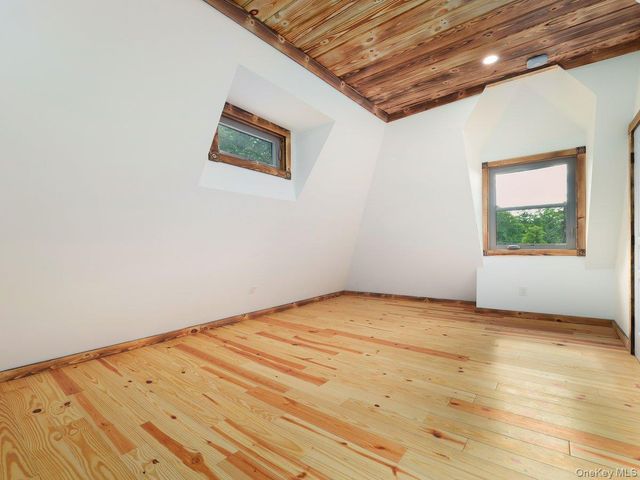 608 High Road, Glen Spey, NY 12737