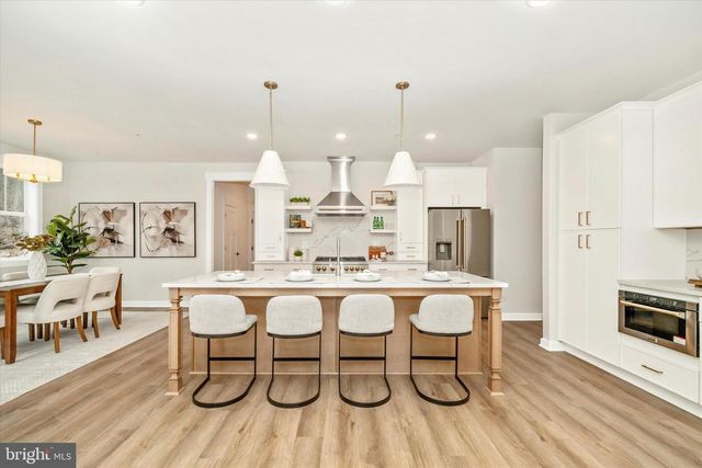 4302 FISHERS HOLLOW RD, Myersville, MD 21773