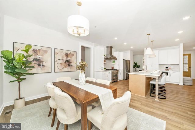 4302 FISHERS HOLLOW RD, Myersville, MD 21773