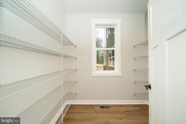 4302 FISHERS HOLLOW RD, Myersville, MD 21773