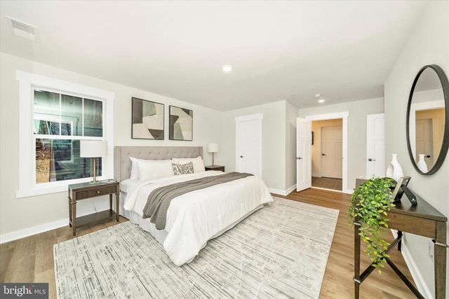 4302 FISHERS HOLLOW RD, Myersville, MD 21773