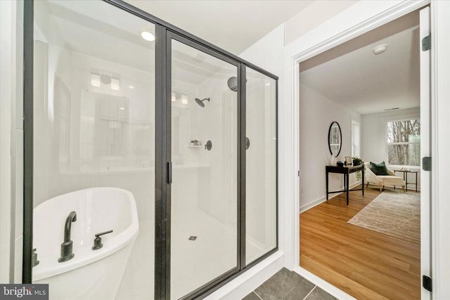 4302 FISHERS HOLLOW RD, Myersville, MD 21773