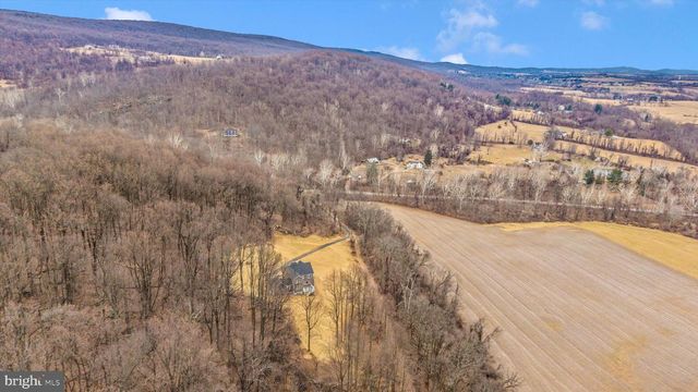 4302 FISHERS HOLLOW RD, Myersville, MD 21773