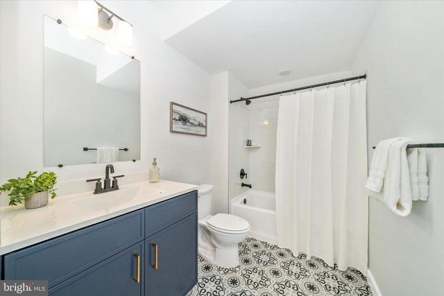 4302 FISHERS HOLLOW RD, Myersville, MD 21773