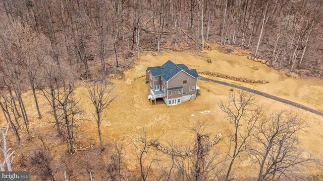 4302 FISHERS HOLLOW RD, Myersville, MD 21773