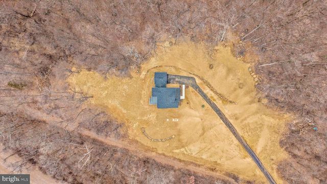 4302 FISHERS HOLLOW RD, Myersville, MD 21773