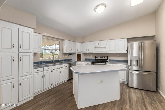 1837 W Irvine Road, Phoenix, AZ 85086