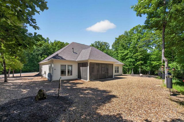 15 Tranquilo Lane, Hot Springs Village, AR 71909