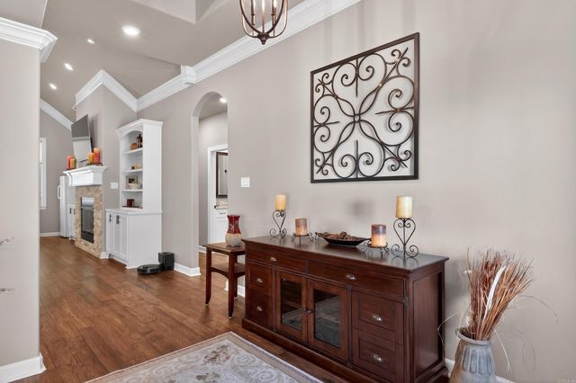 15 Tranquilo Lane, Hot Springs Village, AR 71909