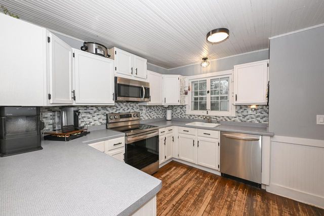 1899 Railroad STREET, Richfield, WI 53076