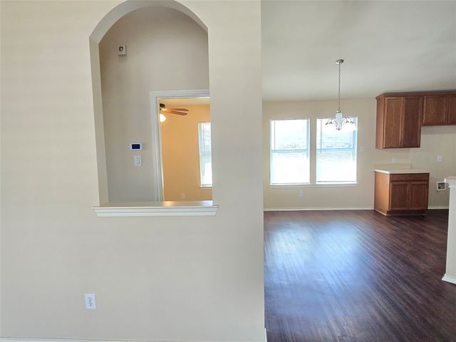 8928 Sunny Hollow Drive, Fort Worth, TX 76179
