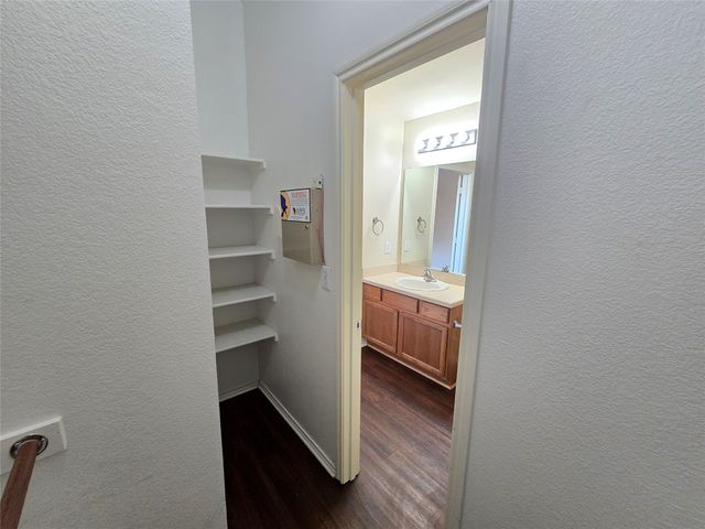 8928 Sunny Hollow Drive, Fort Worth, TX 76179