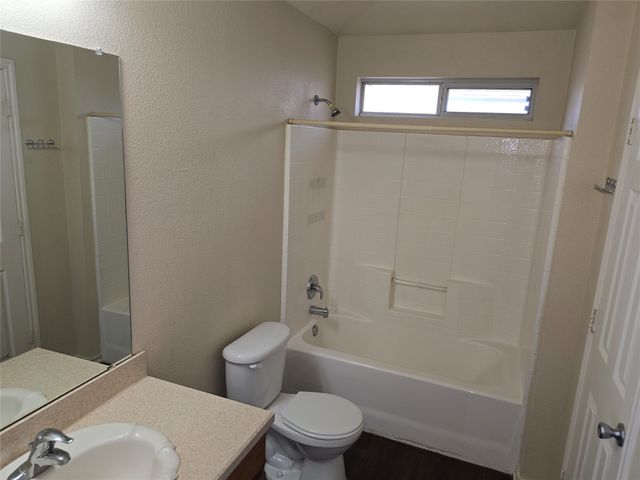 8928 Sunny Hollow Drive, Fort Worth, TX 76179
