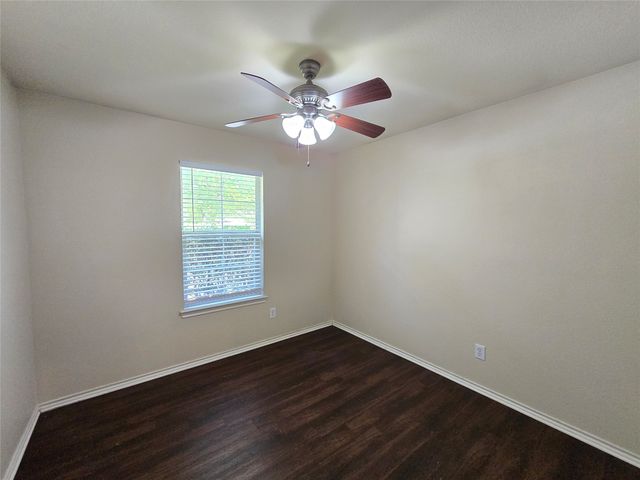 8928 Sunny Hollow Drive, Fort Worth, TX 76179
