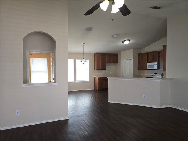 8928 Sunny Hollow Drive, Fort Worth, TX 76179