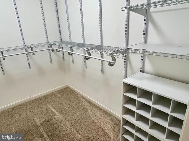 180 TOBIN DR, Chambersburg, PA 17201