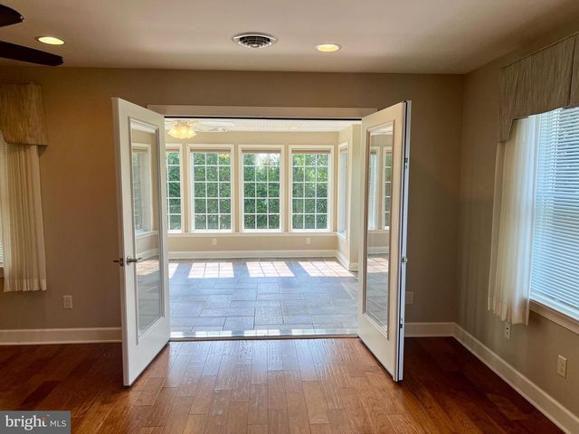 180 TOBIN DR, Chambersburg, PA 17201
