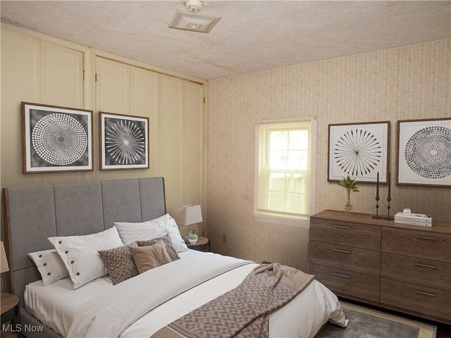 2721 E River Road, Newton Falls, OH 44444