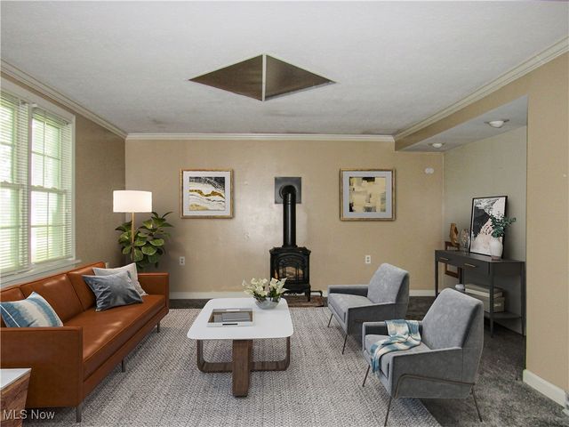 2721 E River Road, Newton Falls, OH 44444