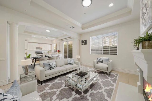 527 S 5th Ave B, Arcadia, CA 91006