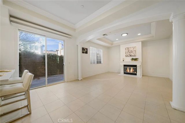 527 S 5th Ave B, Arcadia, CA 91006