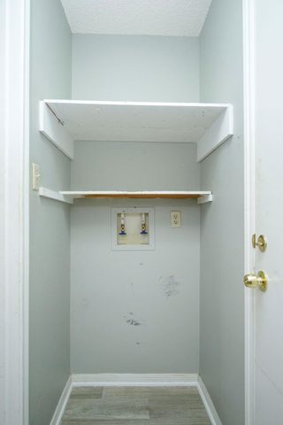 5 W Lance Leaf Rd, The Woodlands, TX 77381