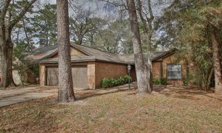 5 W Lance Leaf Rd, The Woodlands, TX 77381