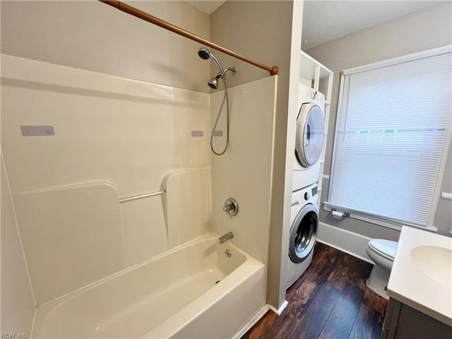 40 Buxton Ave Apt C, Newport News, VA 23607