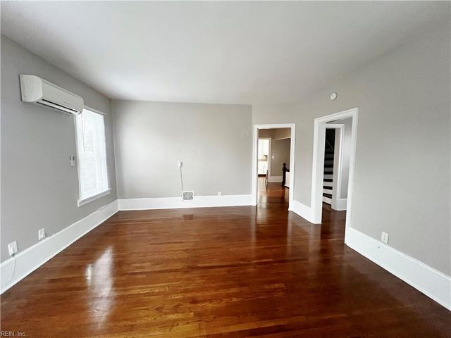 40 Buxton Ave Apt C, Newport News, VA 23607