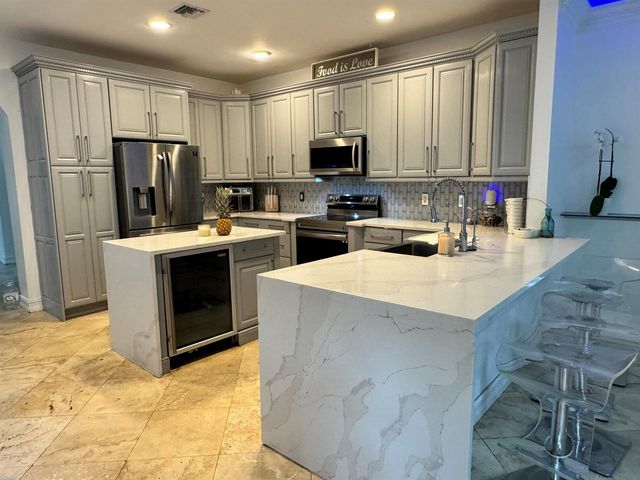 808 N Victoria Park Road 0, Fort Lauderdale, FL 33304