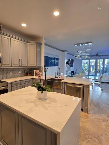 808 N Victoria Park Road 0, Fort Lauderdale, FL 33304