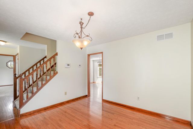 10470 Travis Street, Walton, KY 41094