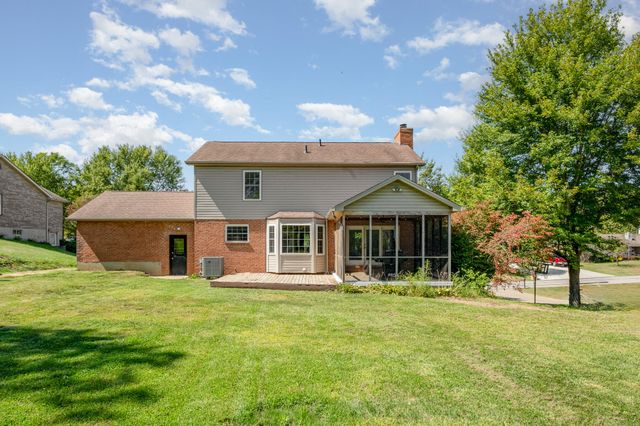 10470 Travis Street, Walton, KY 41094