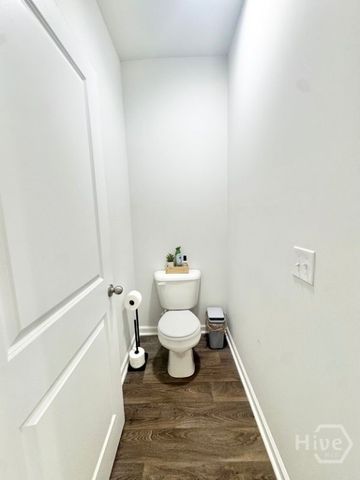 3 Heavener Road, Savannah, GA 31407