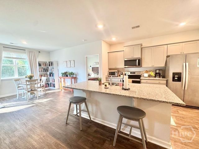 3 Heavener Road, Savannah, GA 31407