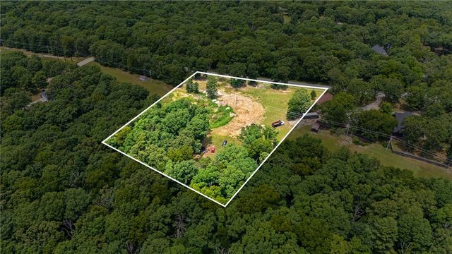 16601 & 16603 N Mt Olive Road, Gravette, AR 72736
