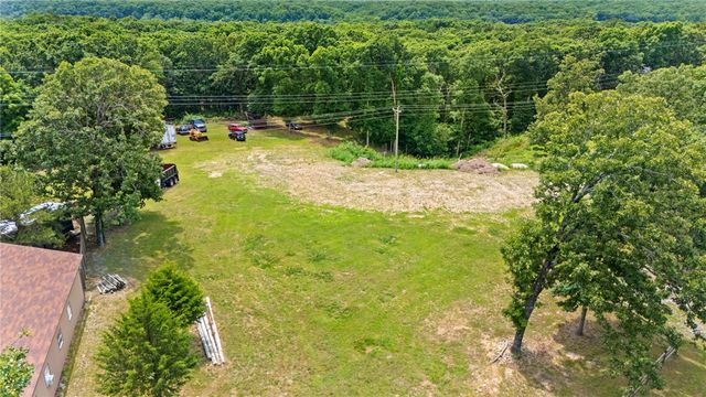 16601 & 16603 N Mt Olive Road, Gravette, AR 72736