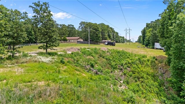 16601 & 16603 N Mt Olive Road, Gravette, AR 72736