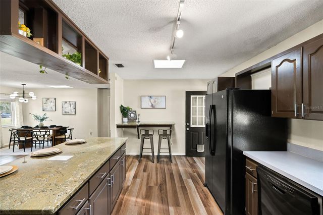 2111 HINSON ROAD, Dover, FL 33527