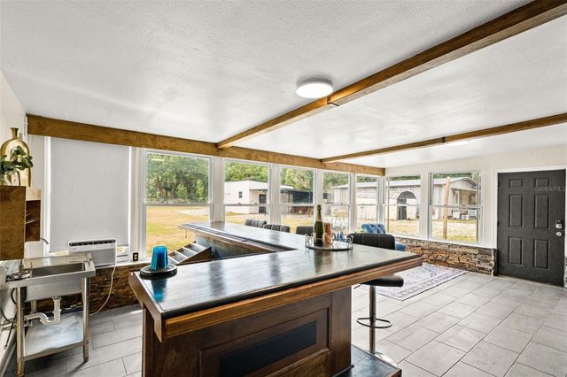 2111 HINSON ROAD, Dover, FL 33527