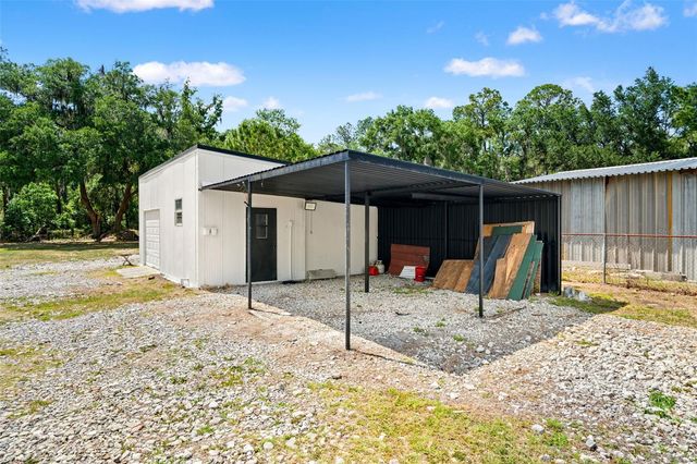 2111 HINSON ROAD, Dover, FL 33527