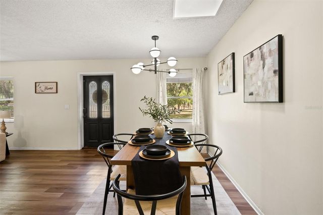 2111 HINSON ROAD, Dover, FL 33527