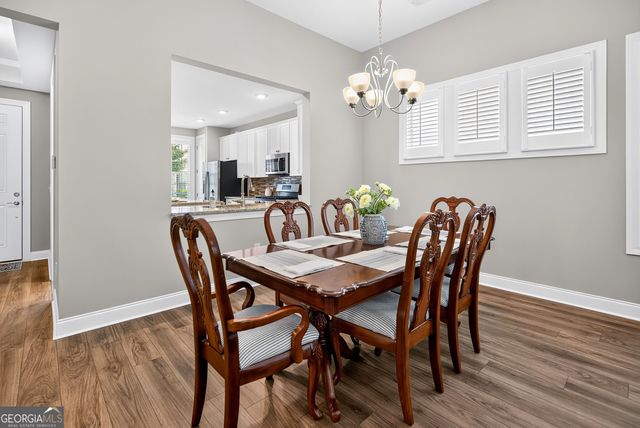 328 Chestnut Oak Drive, Peachtree City, GA 30269