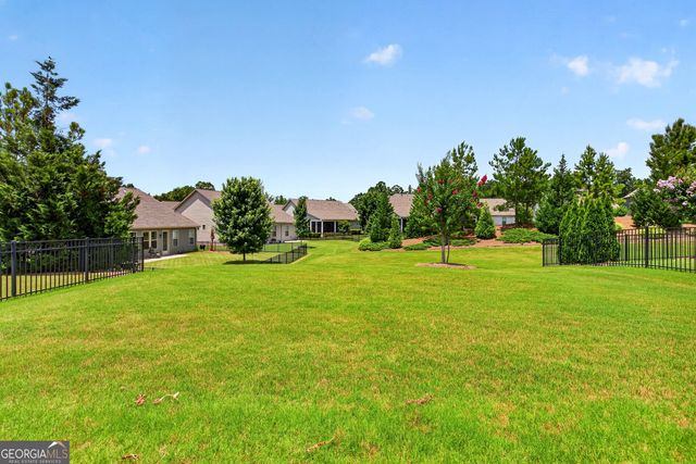 328 Chestnut Oak Drive, Peachtree City, GA 30269
