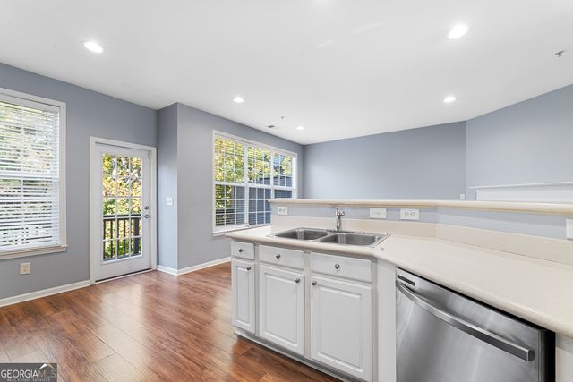 4674 Creekside Villas Way SE, Smyrna, GA 30082