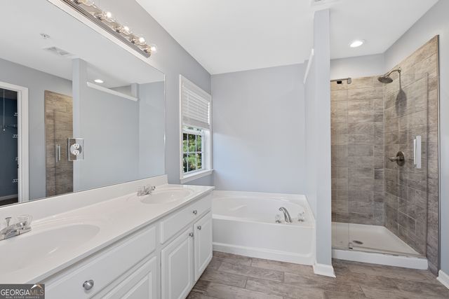 4674 Creekside Villas Way SE, Smyrna, GA 30082