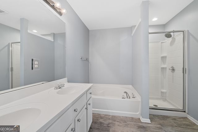 4674 Creekside Villas Way SE, Smyrna, GA 30082