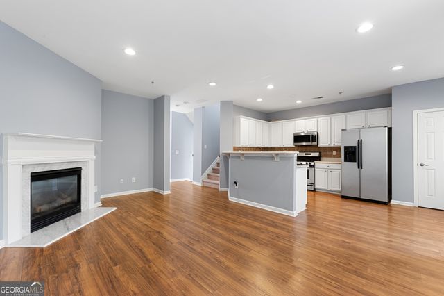 4674 Creekside Villas Way SE, Smyrna, GA 30082