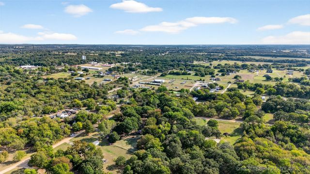 45 W Sophia, Mead, OK 73449