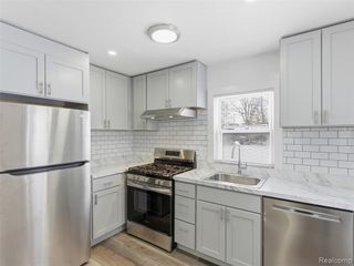 1741 E Woodward Heights #1 Boulevard, Hazel Park, MI 48030